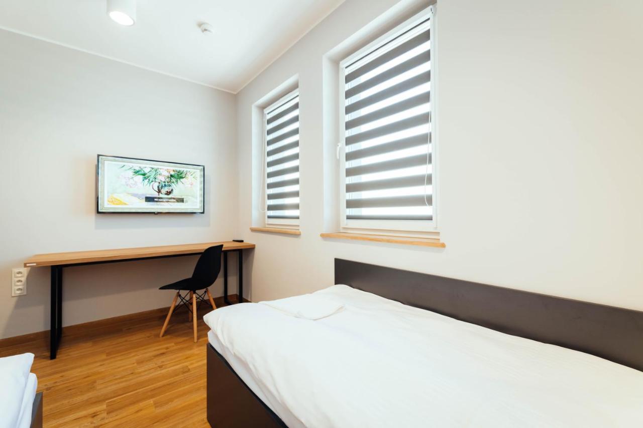 Blue Hotel Kalisz  Ngoại thất bức ảnh