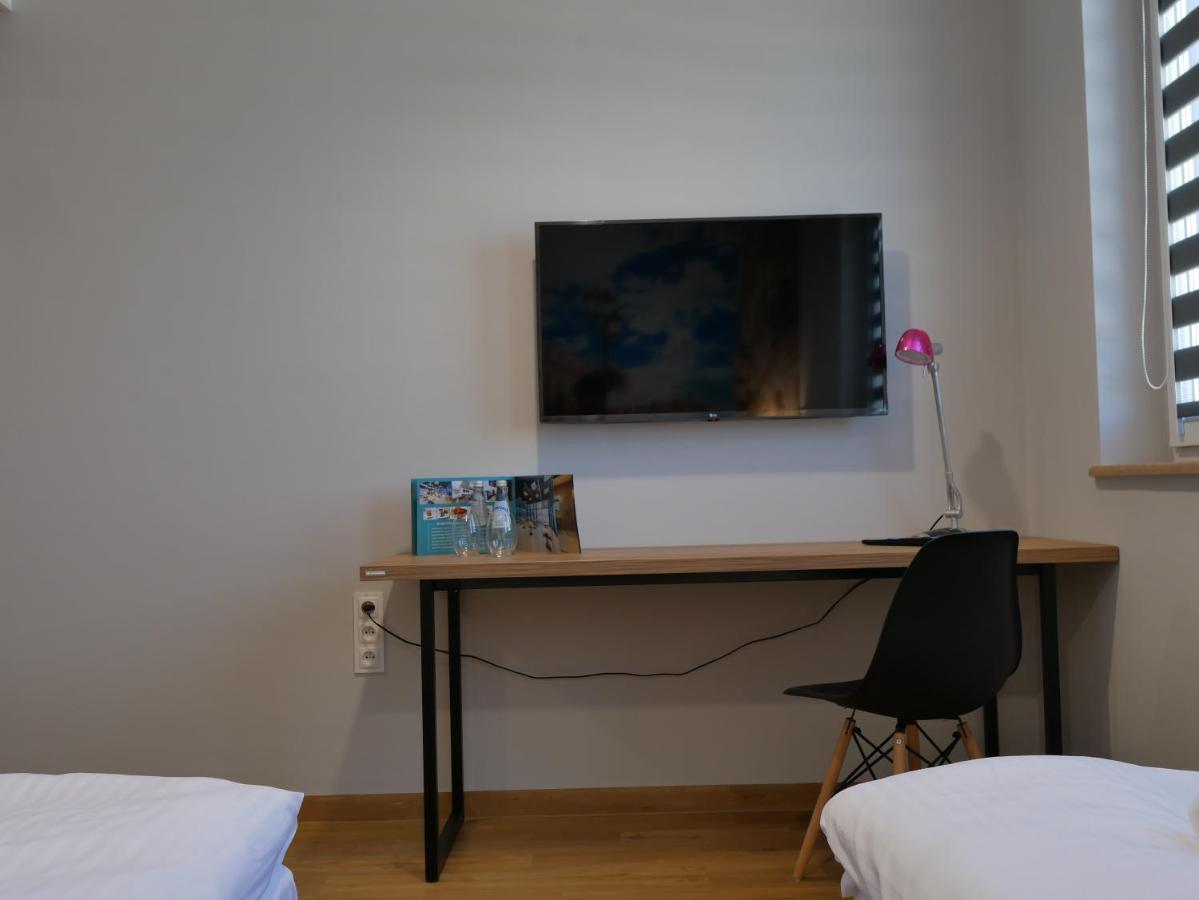 Blue Hotel Kalisz  Ngoại thất bức ảnh